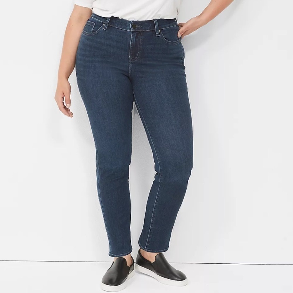 NWT Lane Bryant Signature Fit Straight Leg Jeans